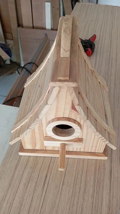 Casa de passarinho em madeira - Foto 3