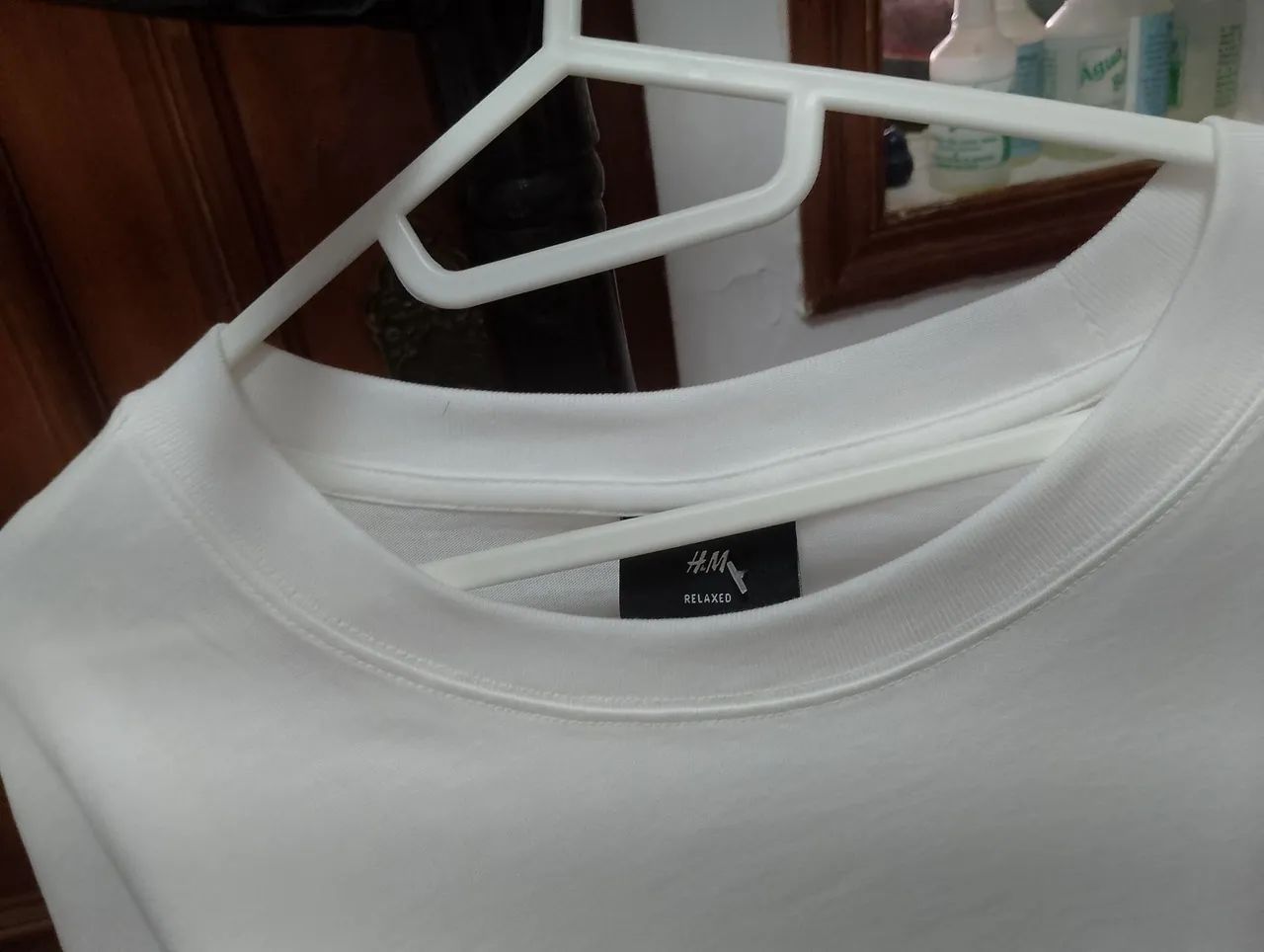 Camiseta masculina é da H#M - Foto 3