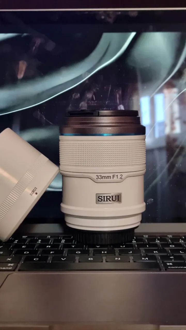 KIT LENTES SIRUI F1.2 - Foto 2