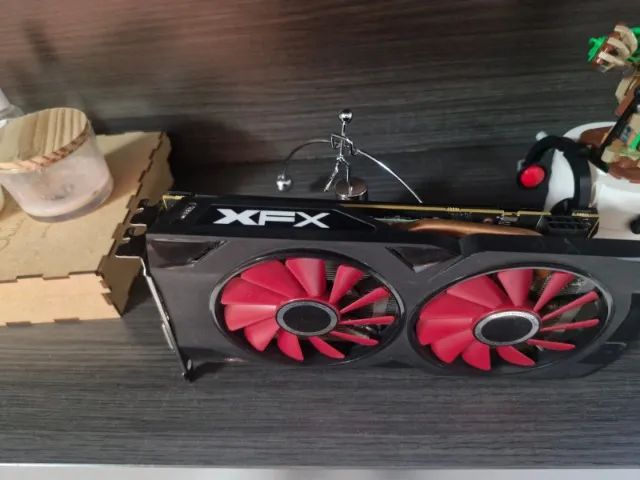 Placa de vídeo XFX RX 570 8GB - Foto 2
