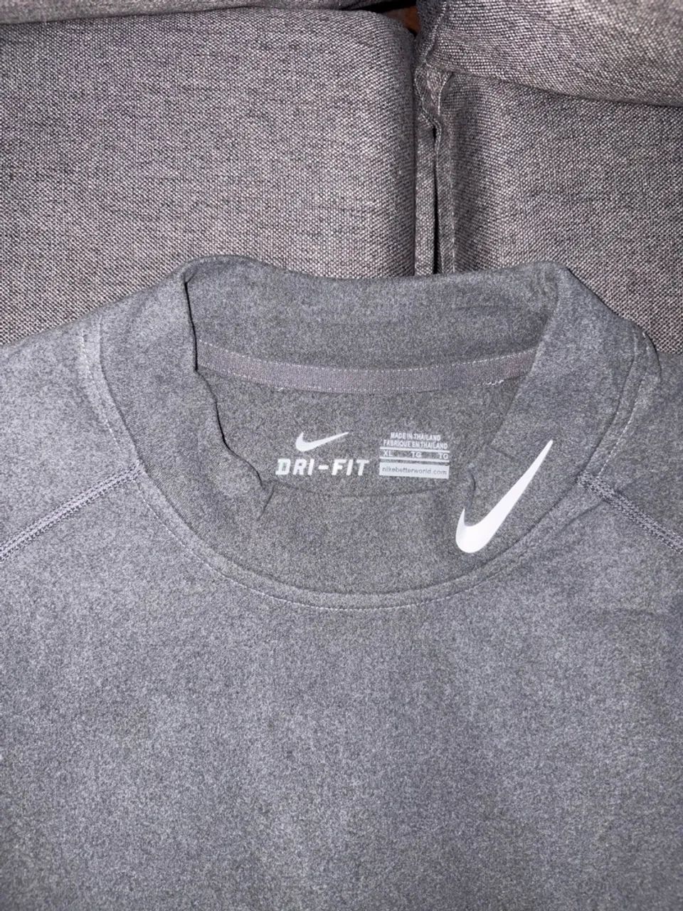 Segunda pele Nike - Foto 2