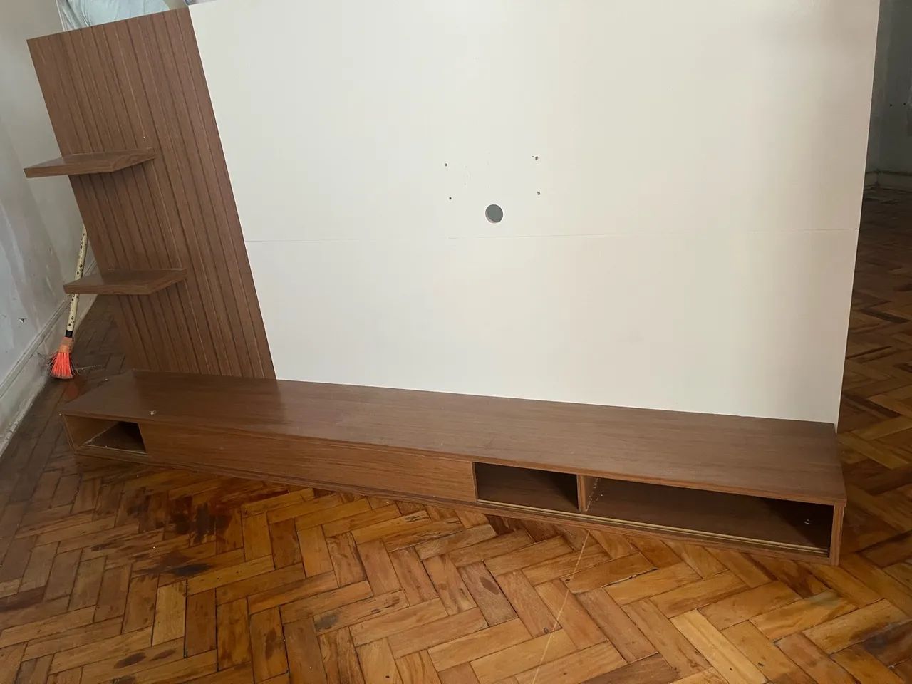 Painel de Tv Painel para TV até 60 Polegadas Ripado com Nichos