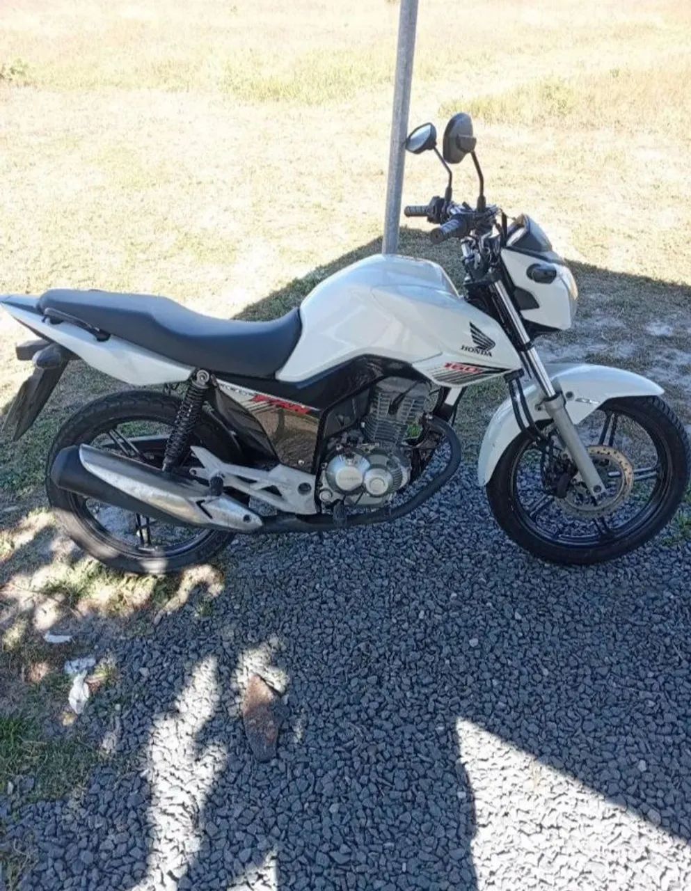 Moto bem conservada 