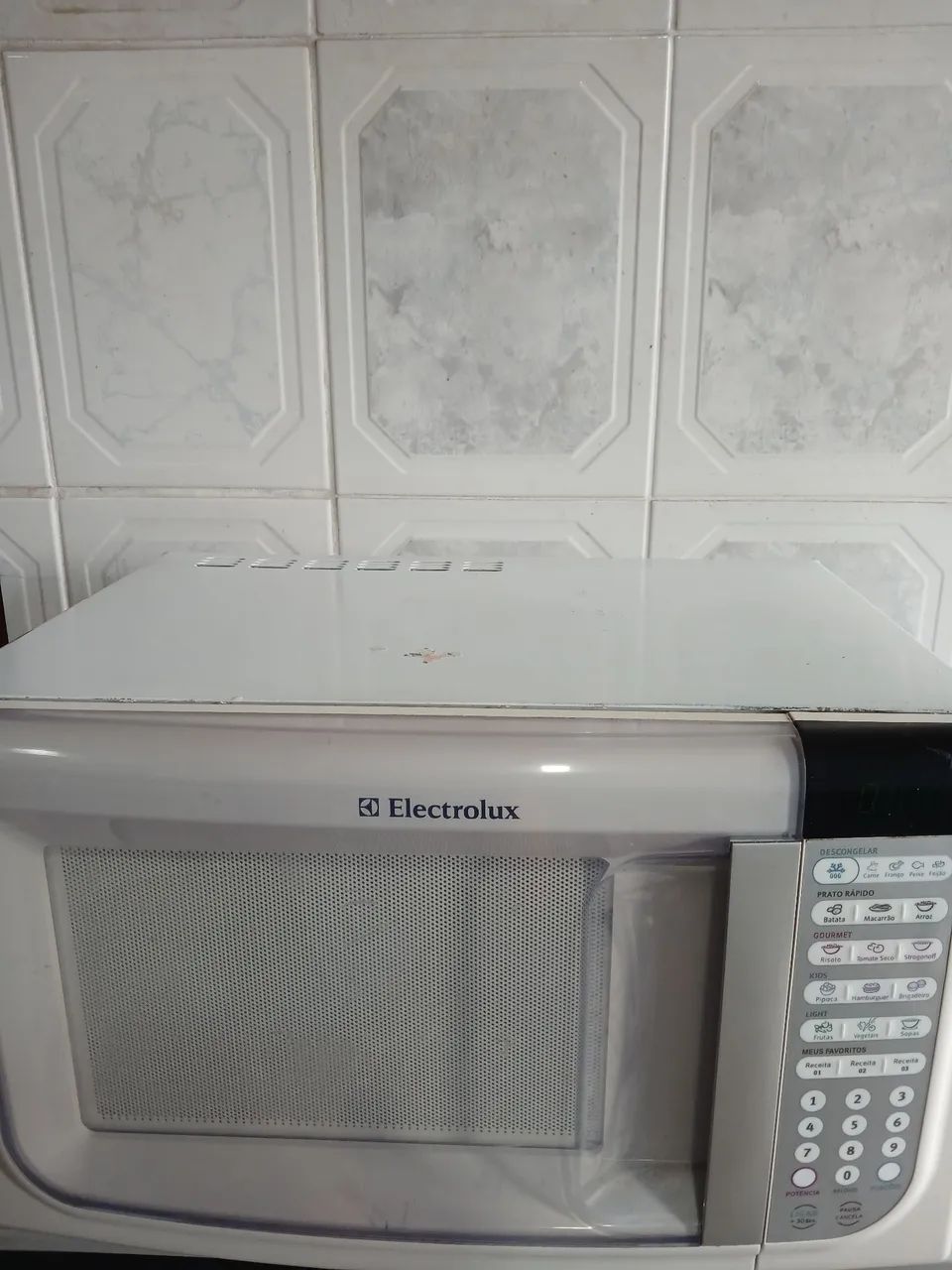 Microondas Electrolux MEF41 31L 127V FUNCIONANDO TUDO PERFEITAMENTE! - Foto 2
