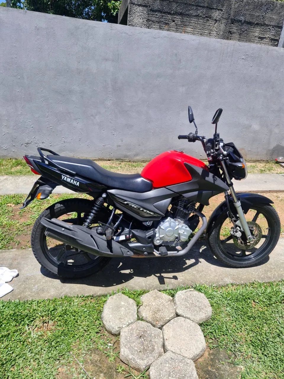 Moto Yamara Factor 125