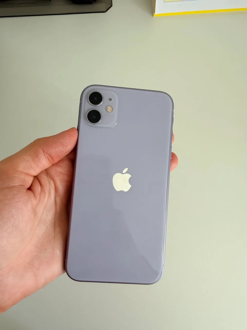 Celular - IPhone 11 - Foto 2