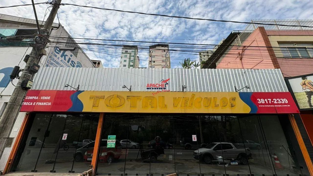 Loja comercial para aluguel com 297,35 m² no Centro de Ponte Nova/MG