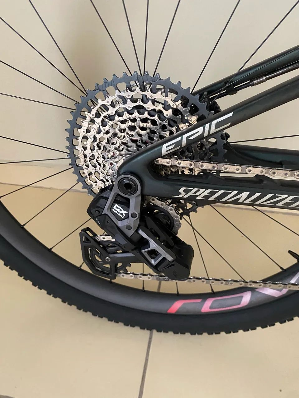 Bike specialized muito nova - Foto 2