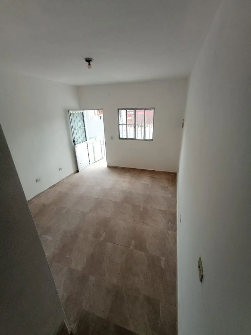 Sobrado de 2 dorm. - 1 vaga garagem - centro - Poá/SP. - Foto 2