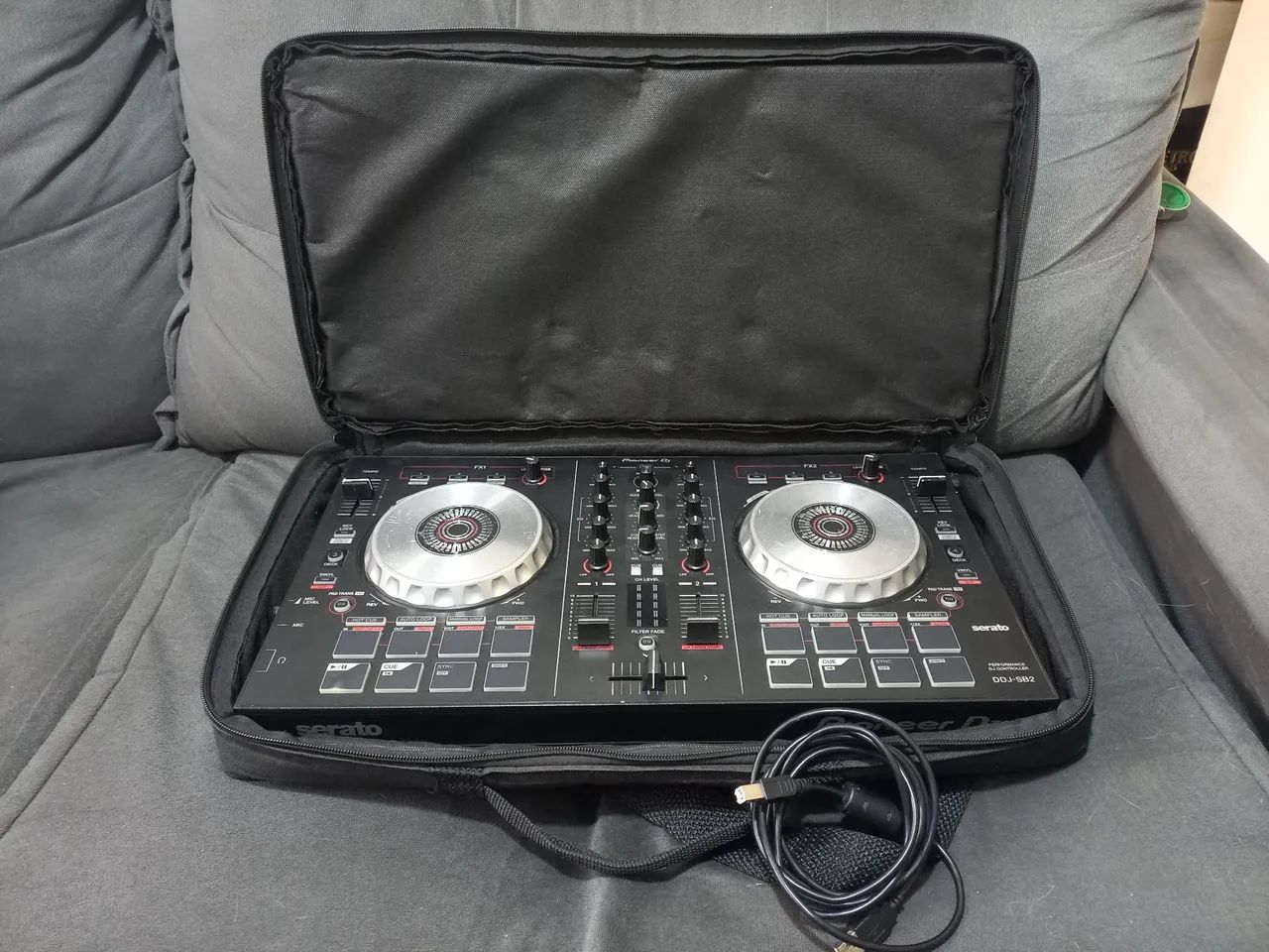 Ddj sb2