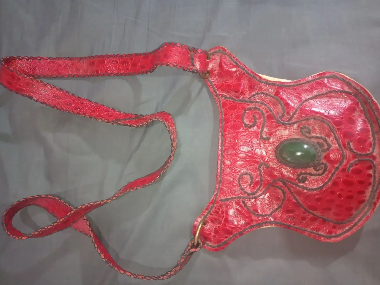 Bolsa e sandálias de couro  - Foto 3