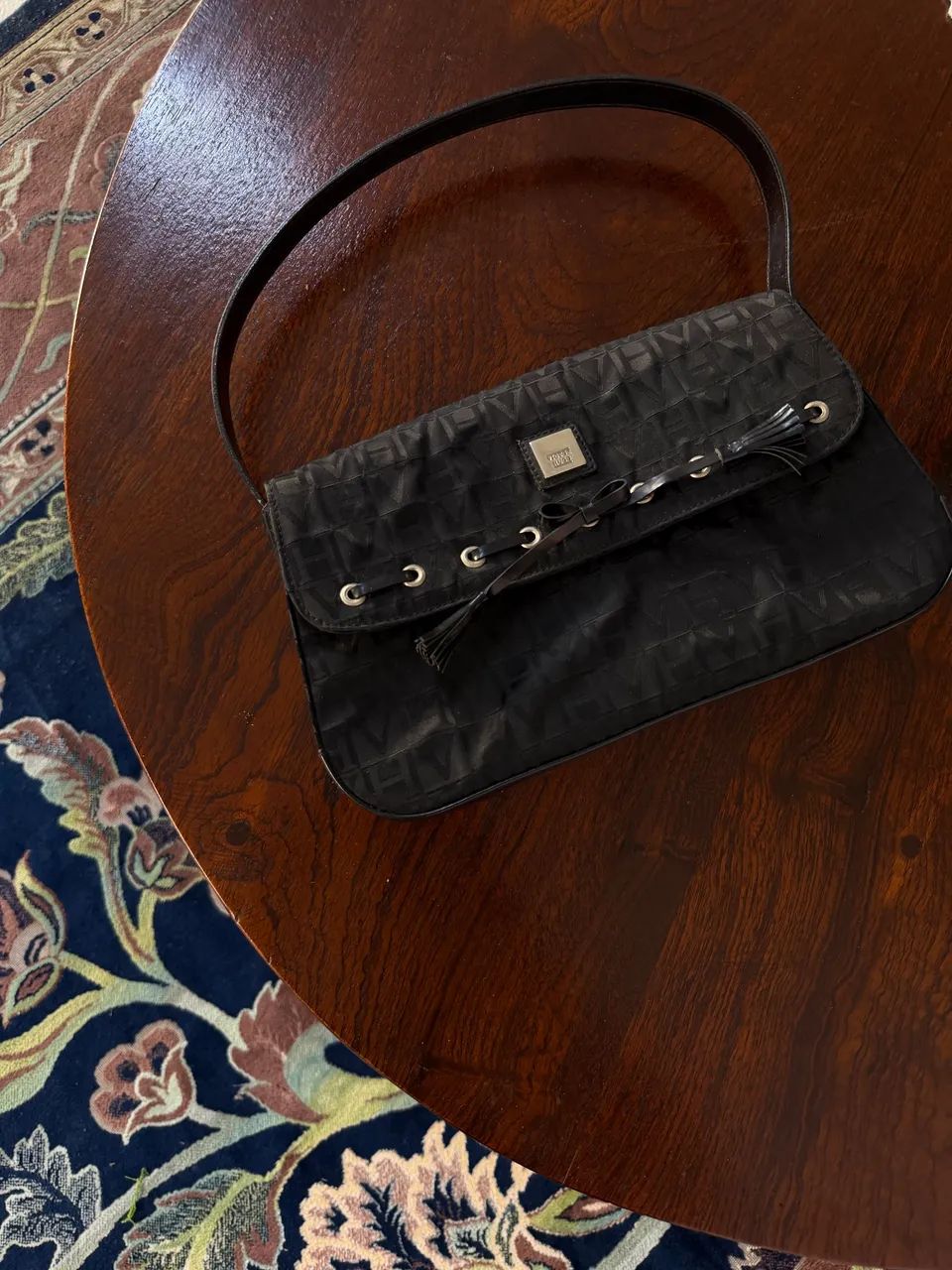 Bolsa monograma Victor Hugo laço - Foto 3