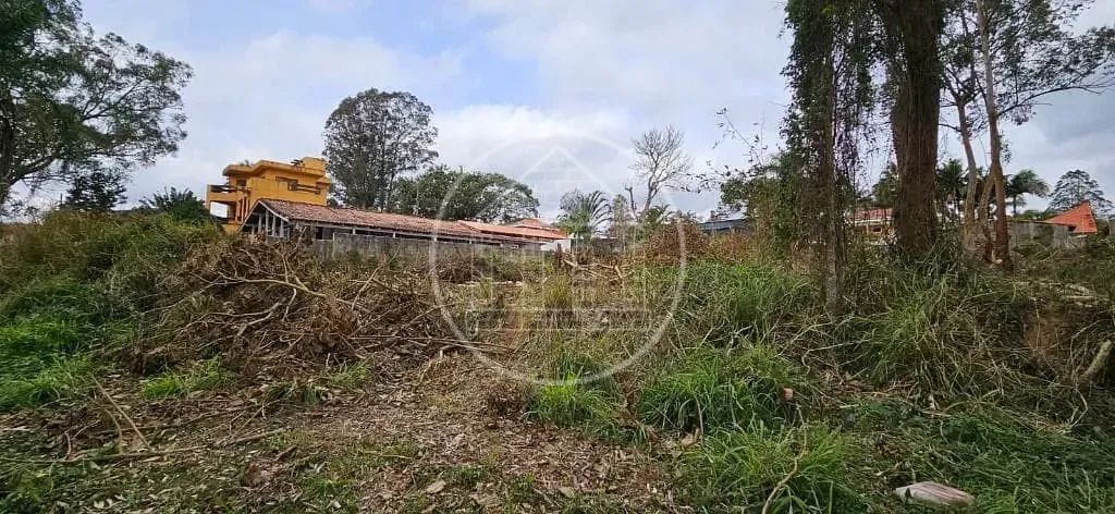 Terreno à venda no Parque do Terceiro Lago