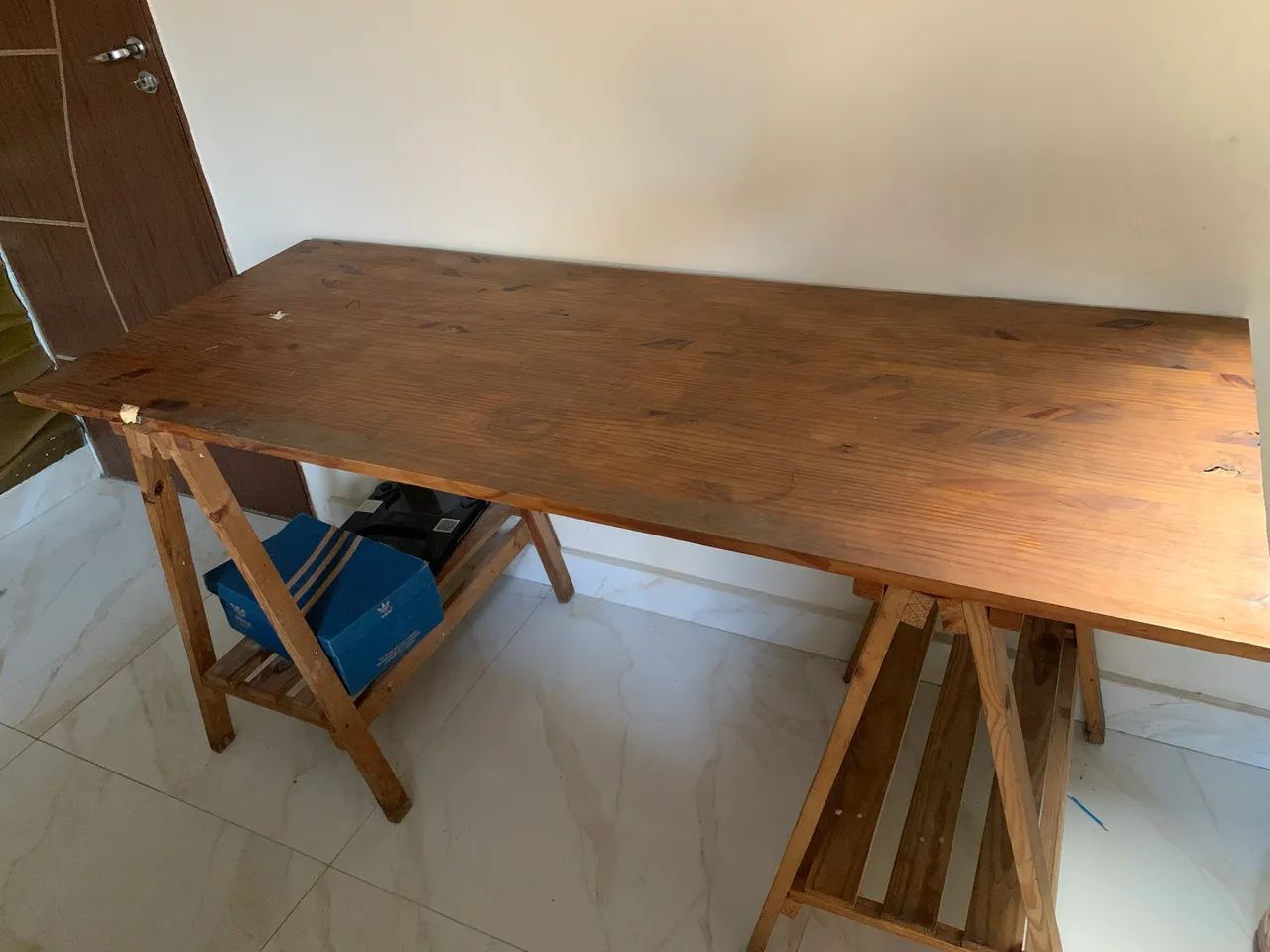 Mesa de estudos  - Foto 2