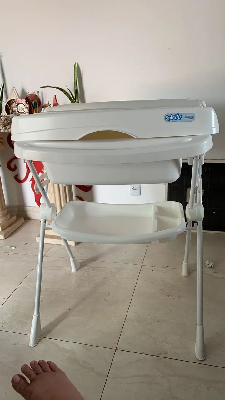 Banheira infantil com suporte