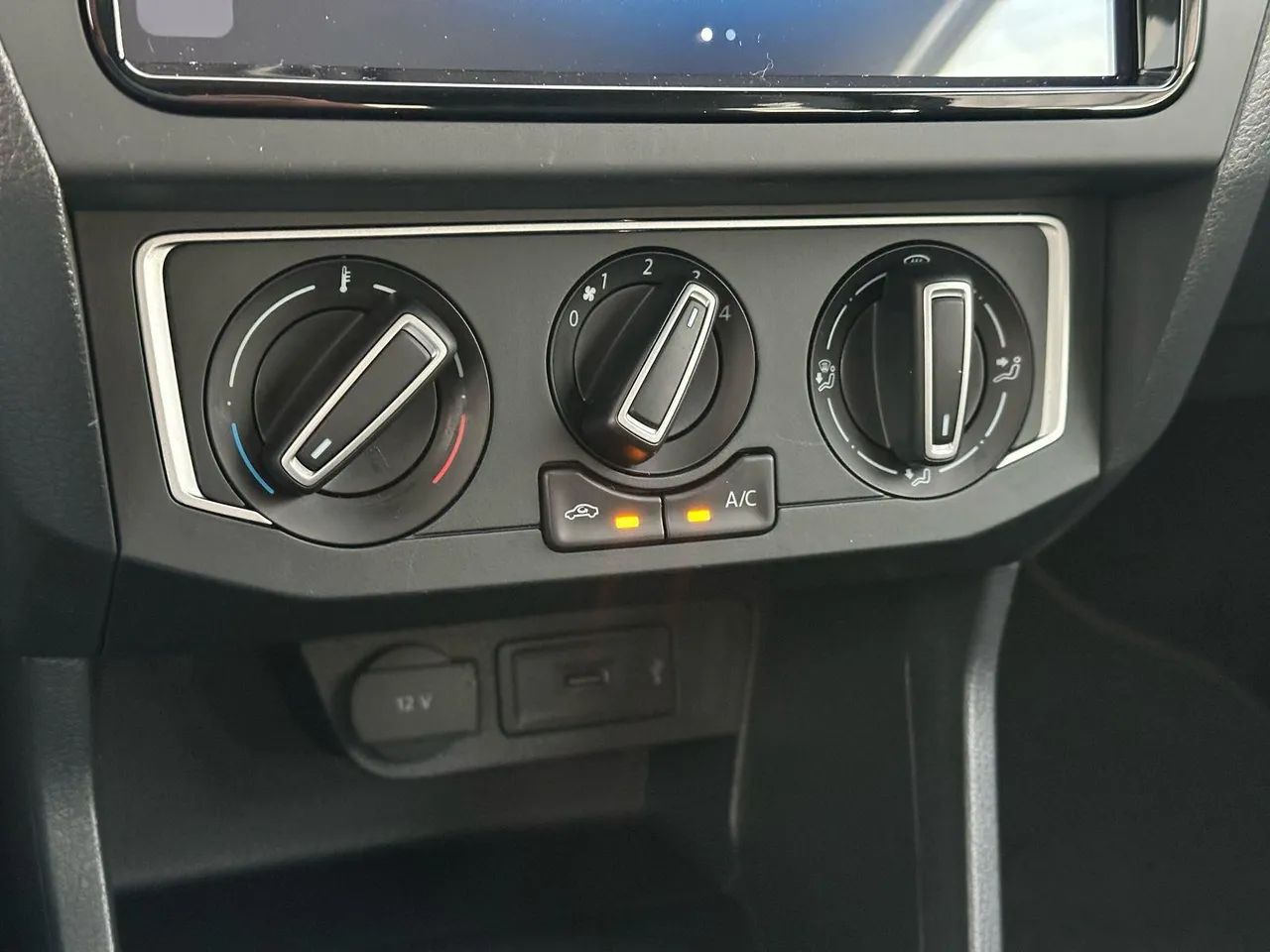 Volkswagen Saveiro Extreme 1.6 Flex 16V CD 2026 - Foto 12