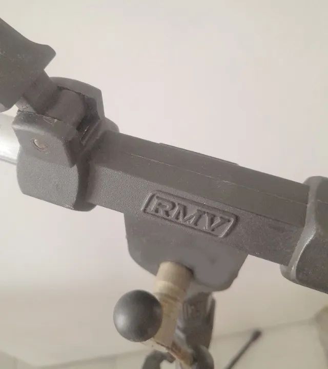 Pedestal Girafa RMV - Foto 2