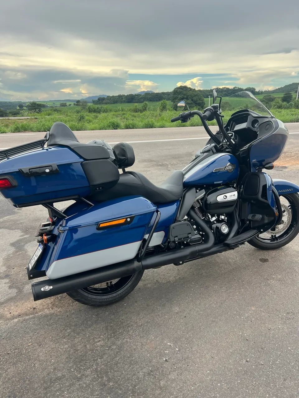 ROAD GLIDE LIMITED HARLEY  - Foto 2