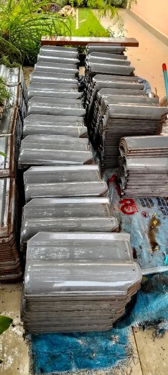 VENDO 500 TELHAS ESMALTADAS  - Foto 2
