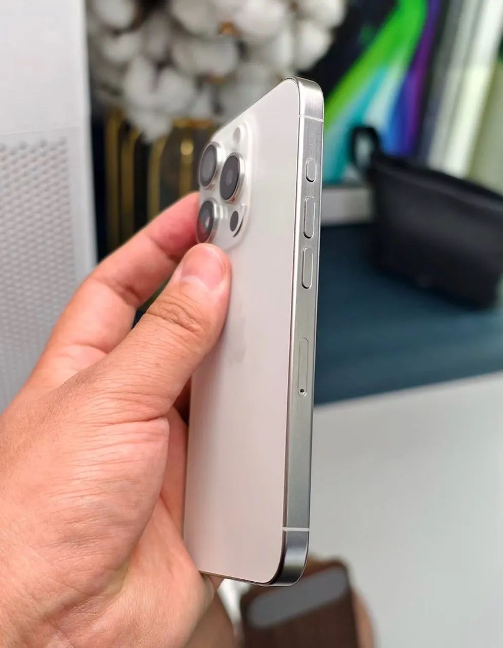 iPhone 15 pro 128 - Foto 4