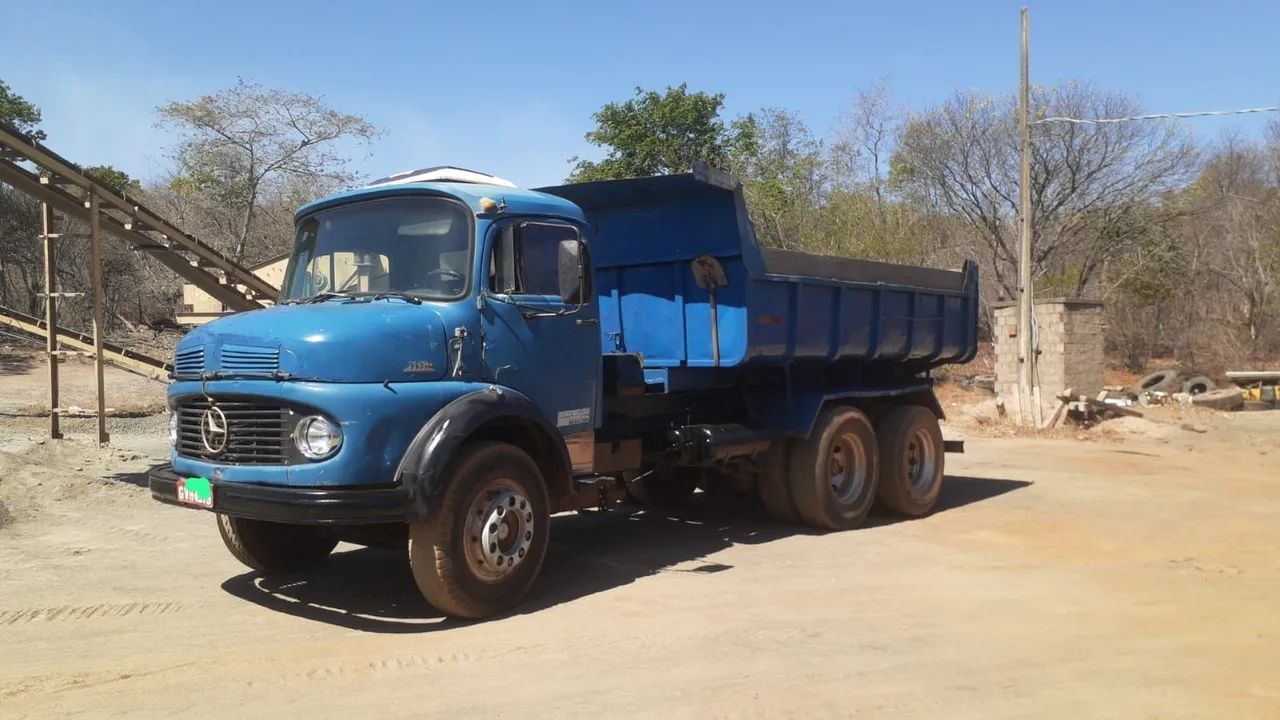 Mercedes 1113 - Foto 2