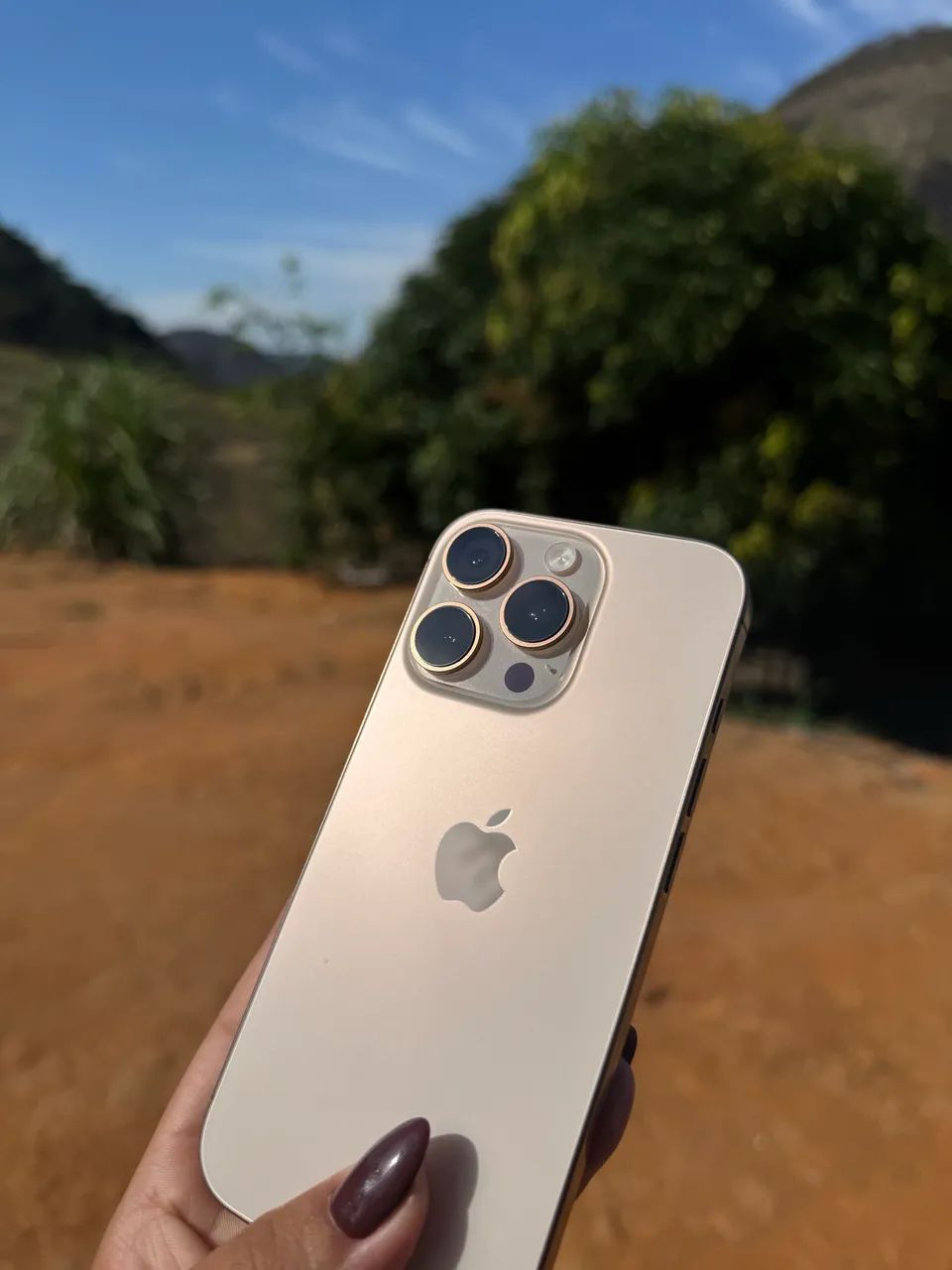 iPhone 16 pro 256gb 
