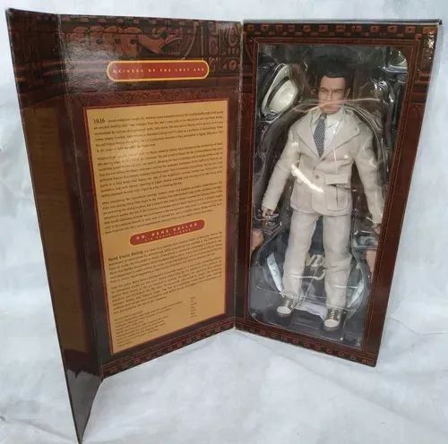 boneco Rene Bellok Dc Comics Sideshow Indiana Jones 