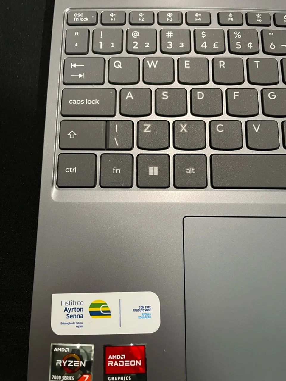 Notebook Lenovo ryzen 7 - Foto 4