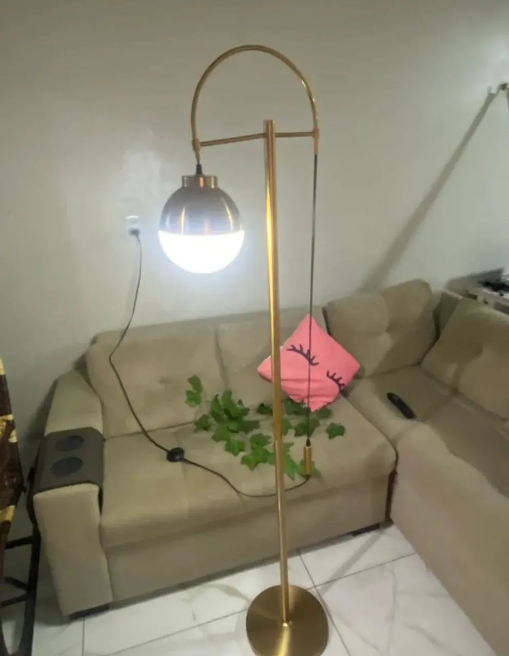 Vendo luminária 3 tons de luz 