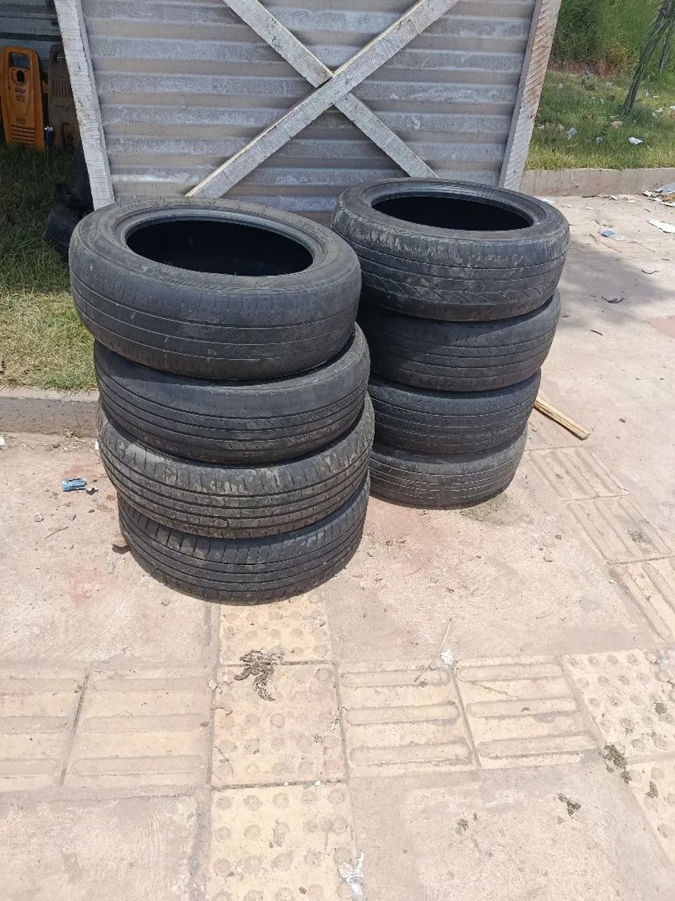 Vendo Pneus - Foto 2