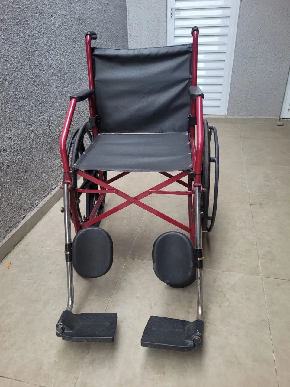 Cadeira de rodas em bom estado de conservação  - Foto 3