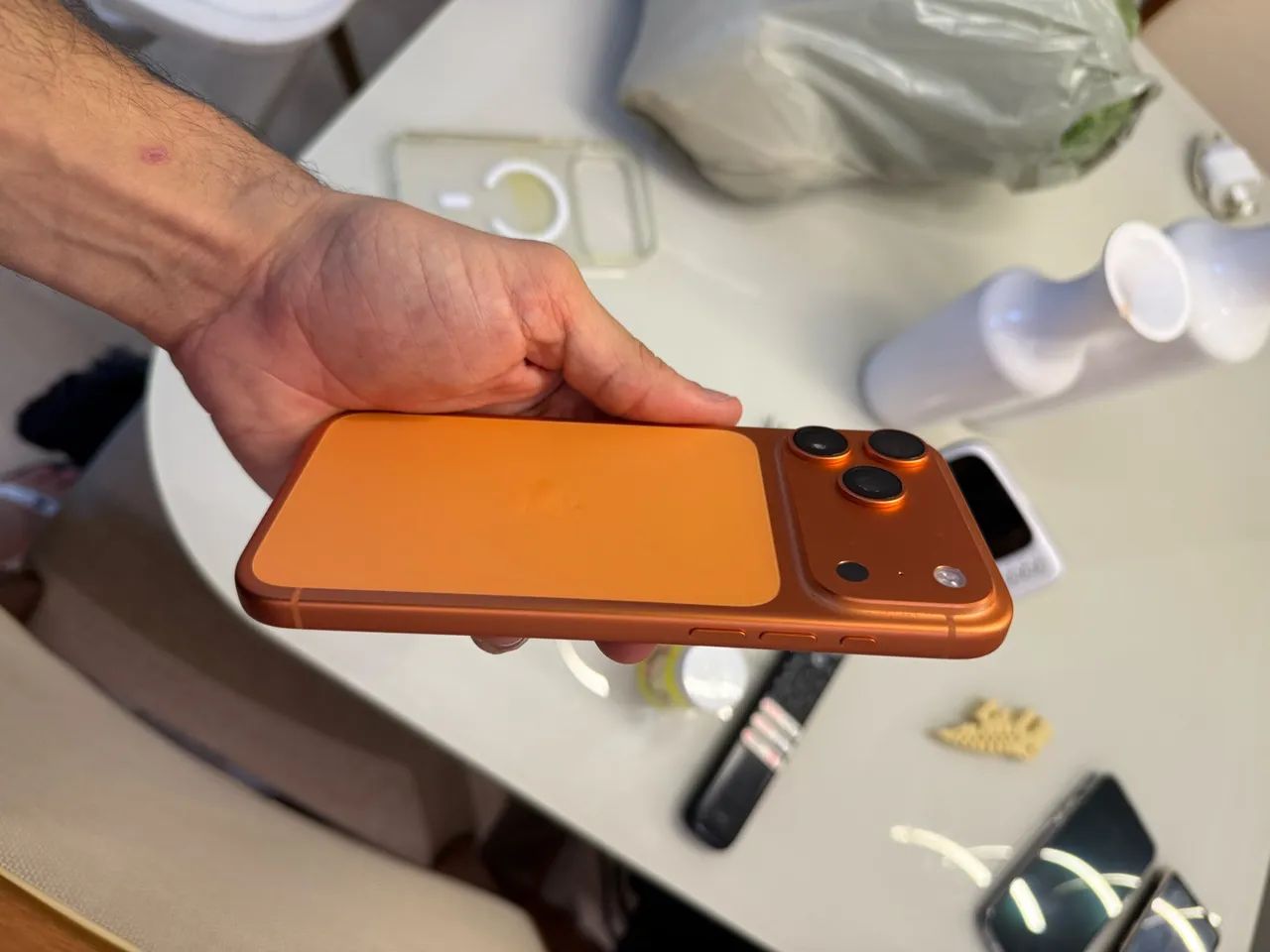 iPhone 17 pro max 99 bateria  - Foto 4