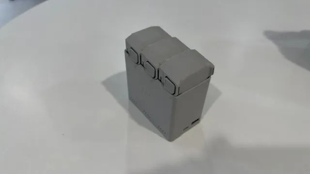 DJI Mini 4 Pro Fly More Plus - Foto 4