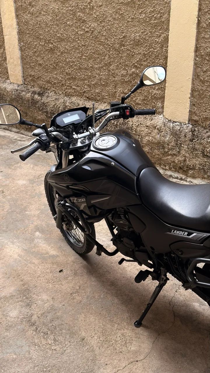 XTZ Lander 250  - Foto 5