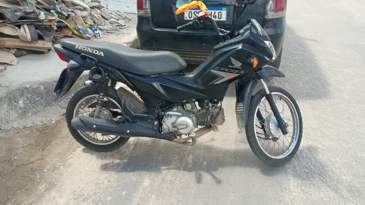Moto pop primeira 