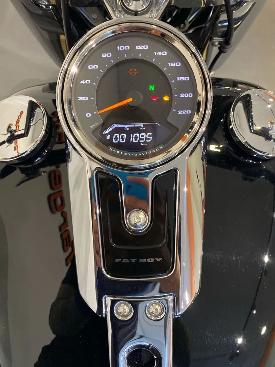 Harley-Davidson Softail Fat Boy 114 Custom - Foto 5