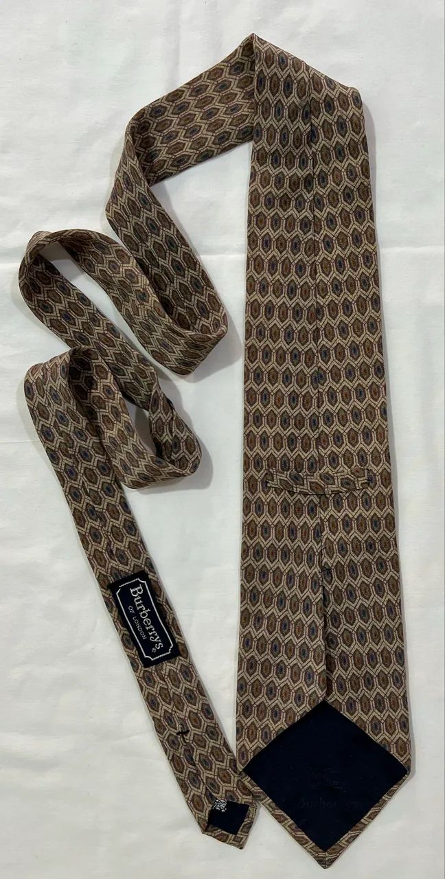 GRAVATA BURBERRY EM SEDA  - Foto 5