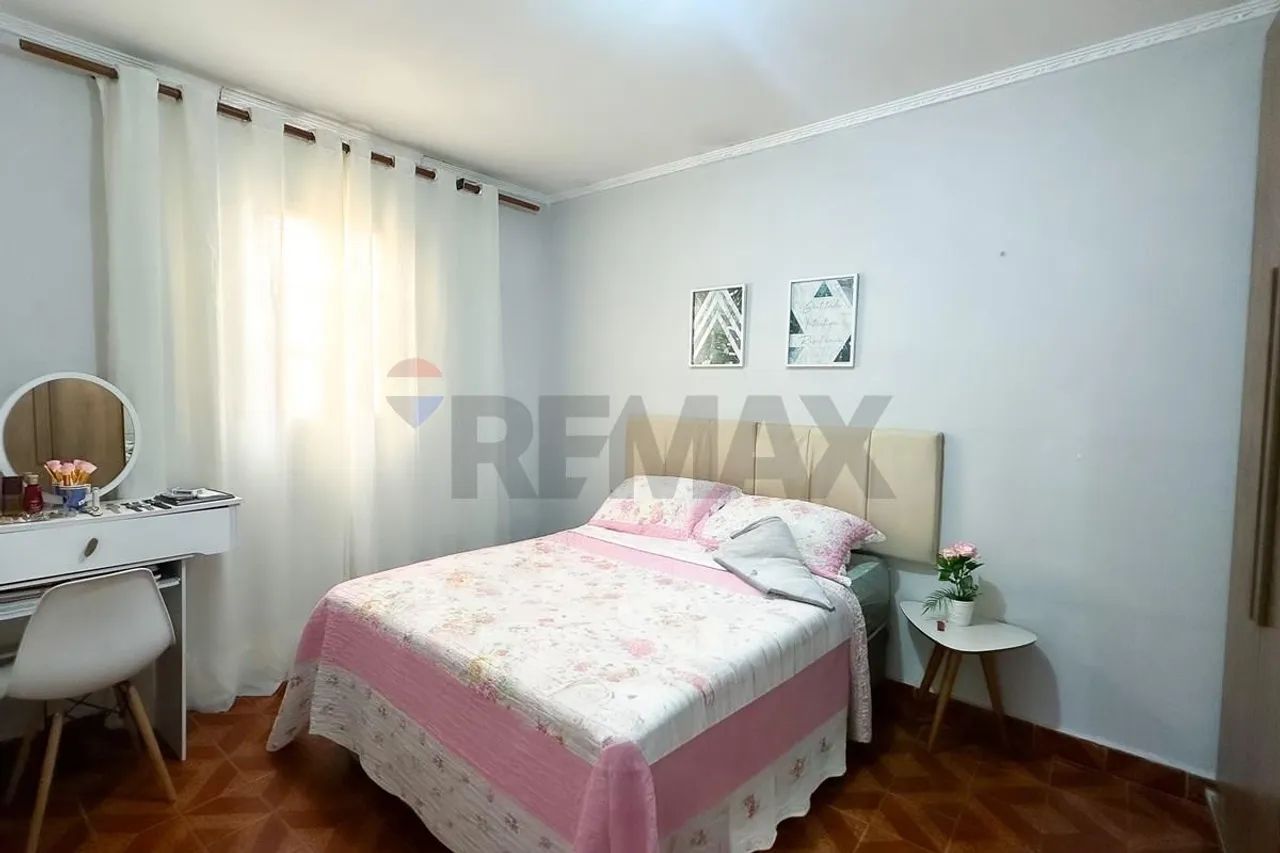 Casa Espetacular no Jardim Santo Antônio! - Foto 5