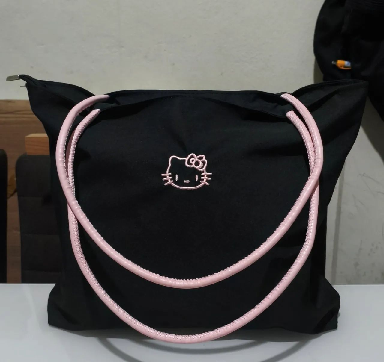 Bolsa sacola Hello Kitty. - Foto 3