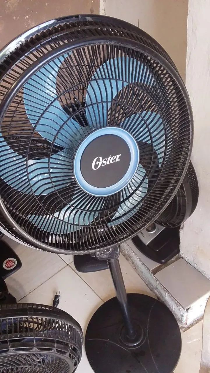 ventilador grande Oster de coluna  - Foto 3