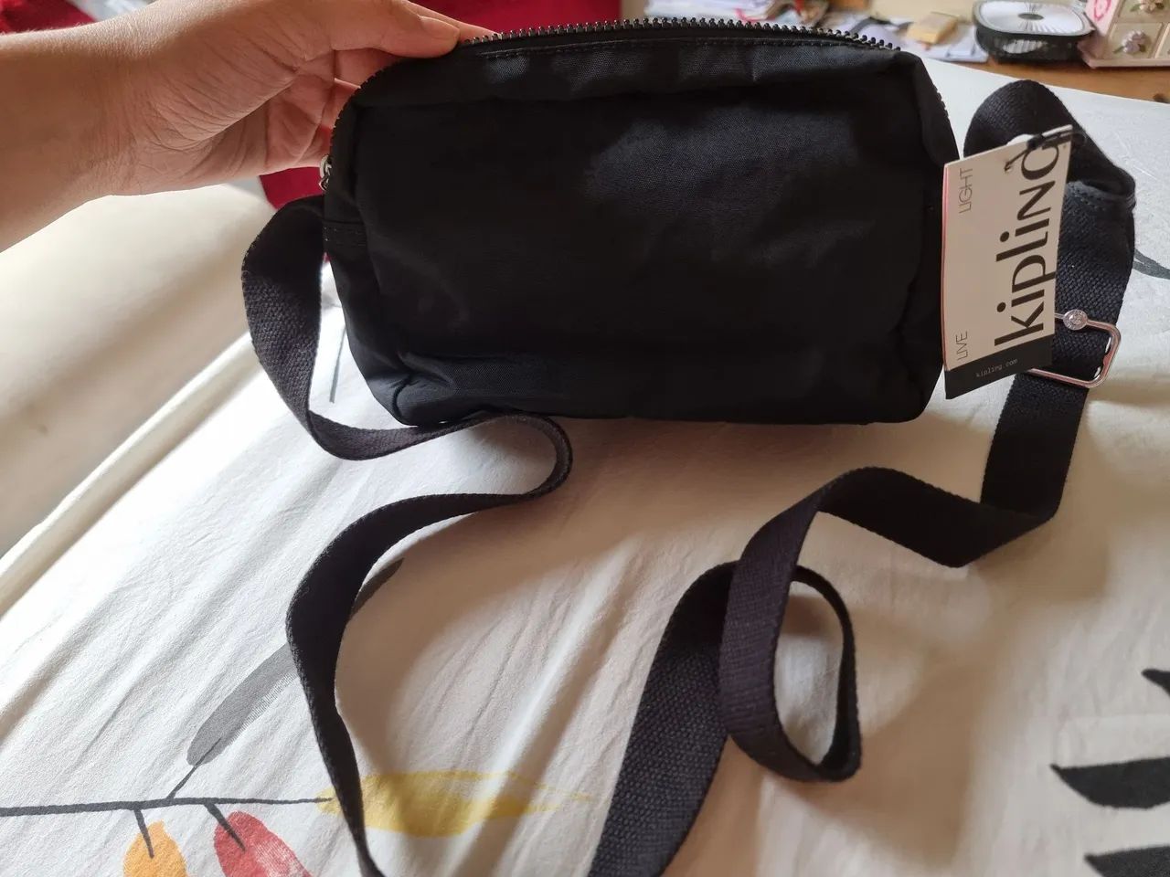 Bolsa Kipling nova (aceito negociar o preço) - Foto 5