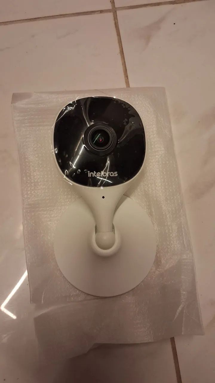 Câmera intelbras IMX C