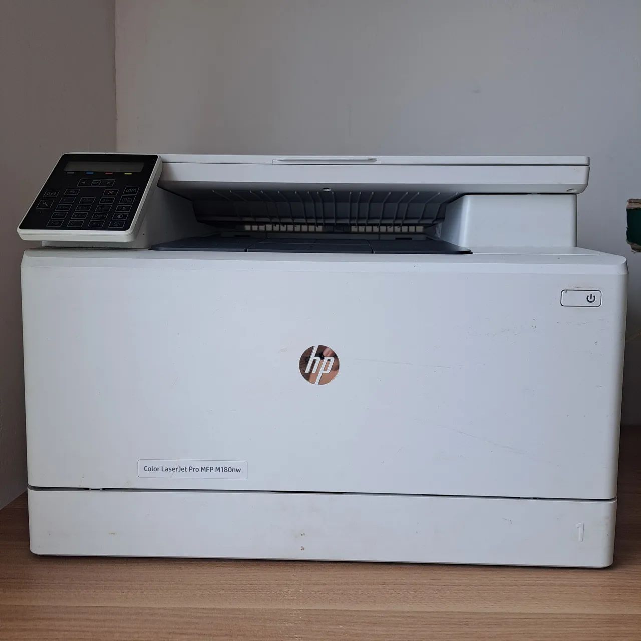 Impressora Color Laser Jet pro MFP M180nw HP
