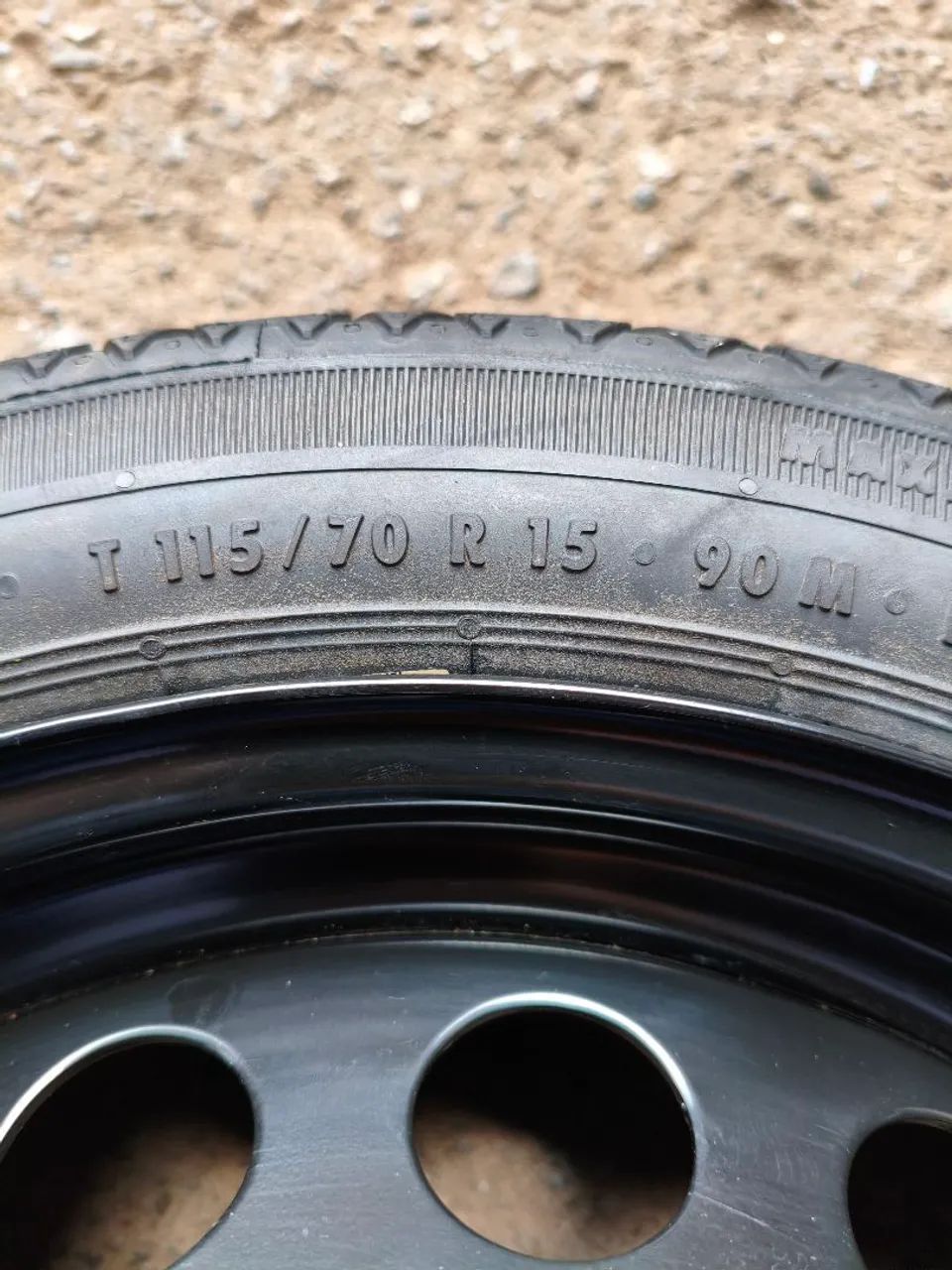 Pneu stepe linguiça Chevrolet  - Foto 4