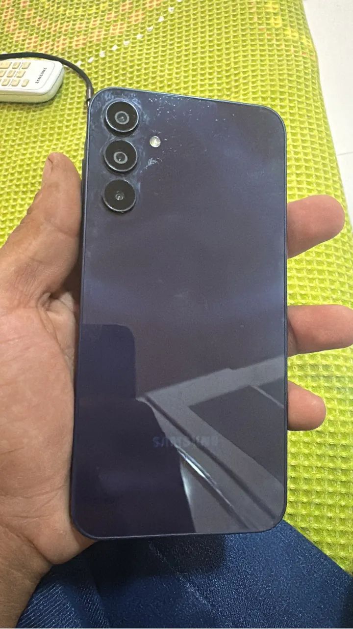 Vendo este celular Samsung A15