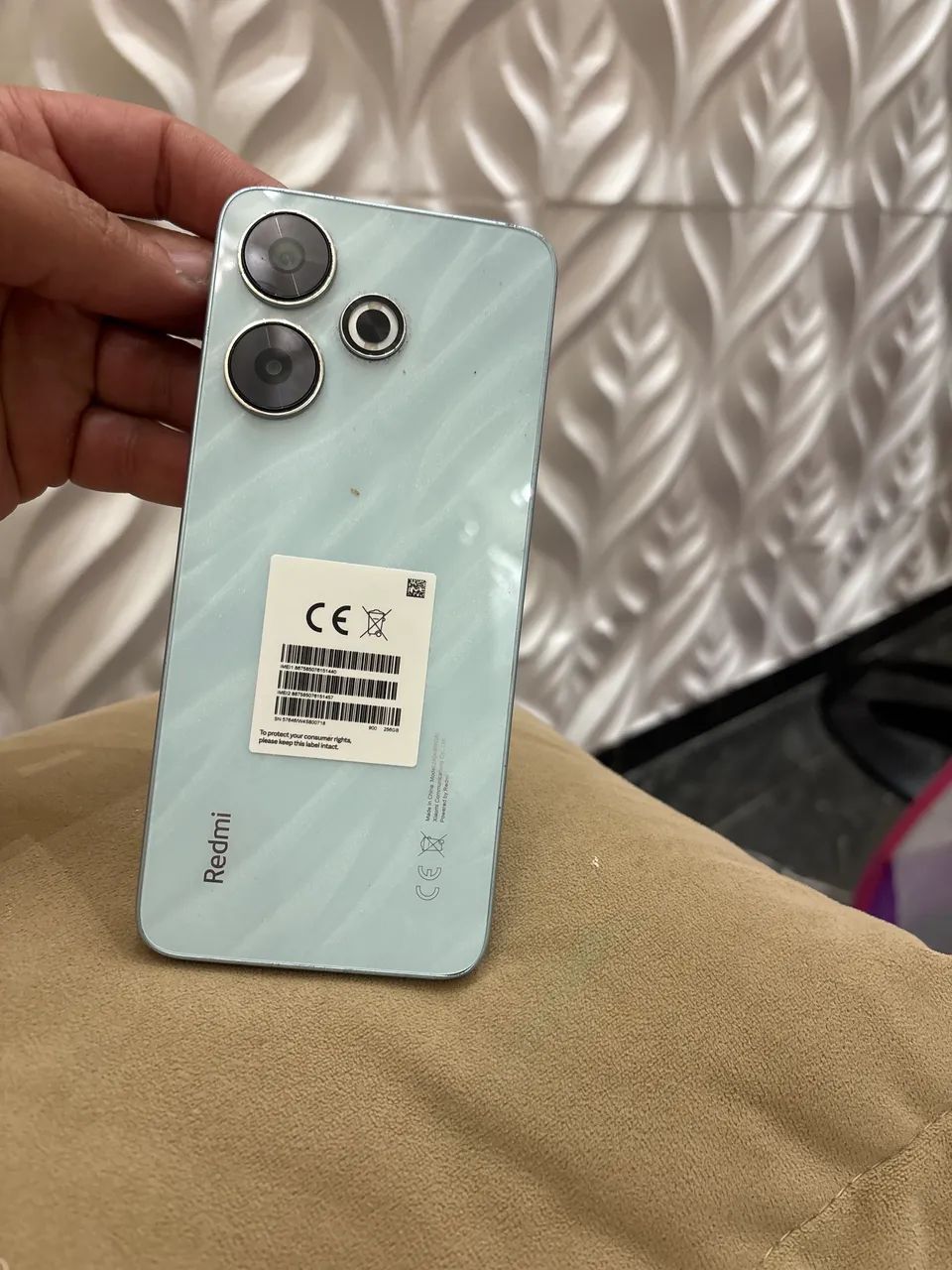 Vendo celular  redmi 13  256 GB - Foto 5