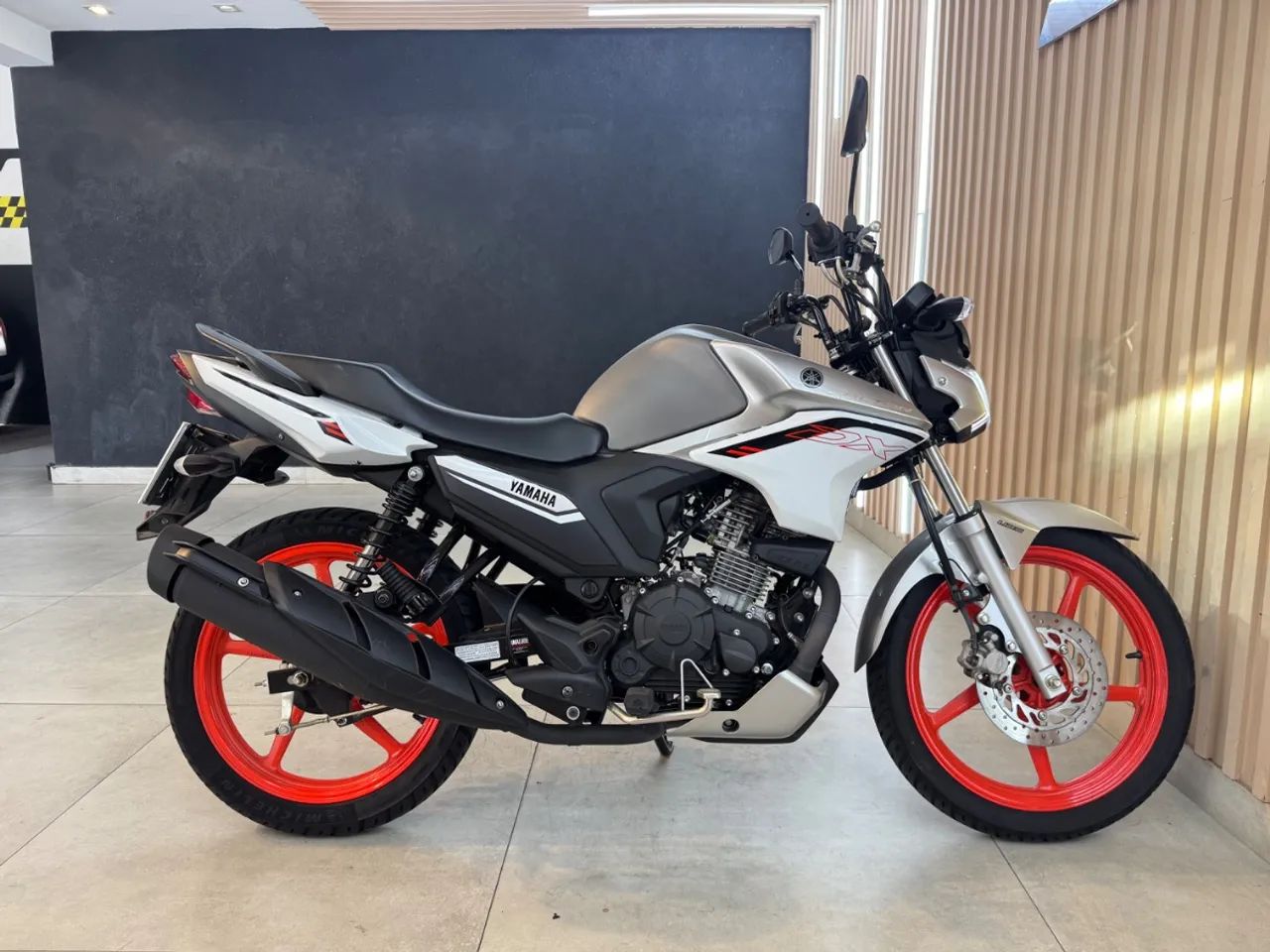 YAMAHA YBR 150 FACTOR DX FLEX - Foto 4