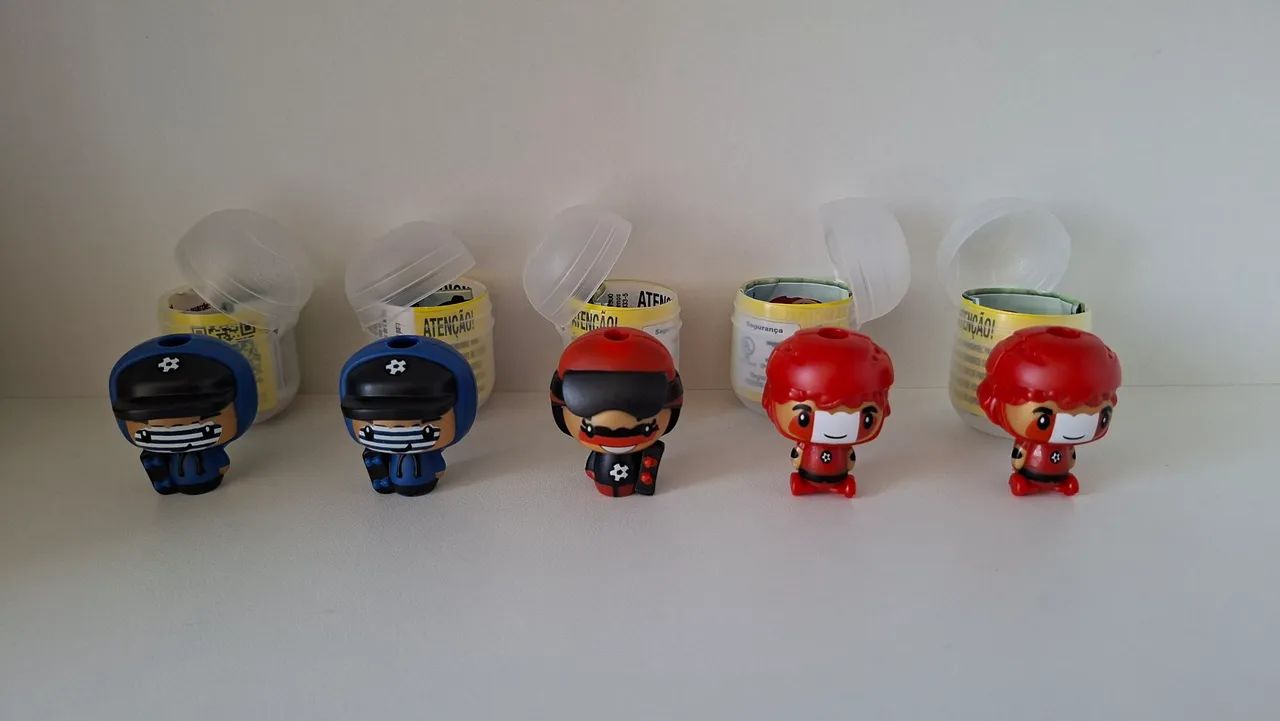 Funko Copa 2026 Kinder Ovo - Troca ou Venda - Foto 3