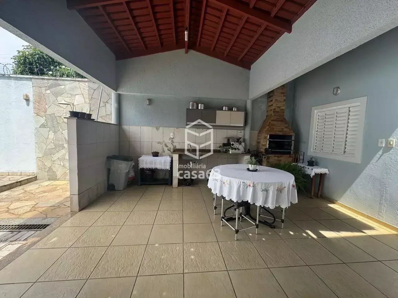 Casa em Lote de 427m², com Energia Solar, 4 Quartos - Foto 5
