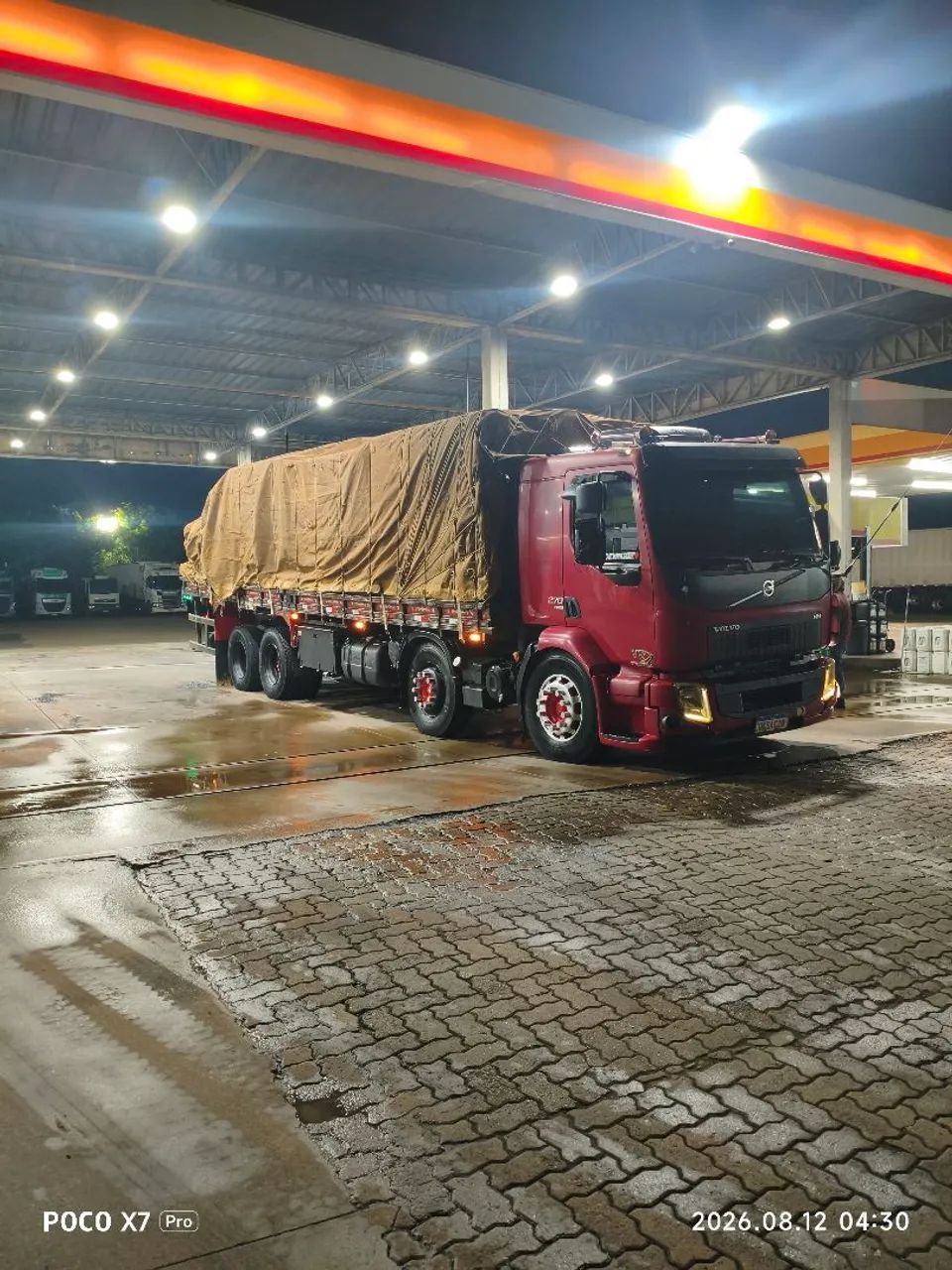 Volvo VM 270 automático  - Foto 5